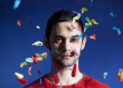 Cosmo, uno stakanovista del pop