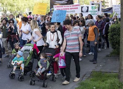 Il dubbio e la libera scelta: a Modena arrivano i no-vax
