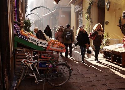 Bologna, la patria delle sardine dove la Lega non può vincere