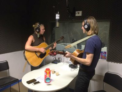 Cotton Fioc: il live di Erisy Watt e Jeremy Ferrara