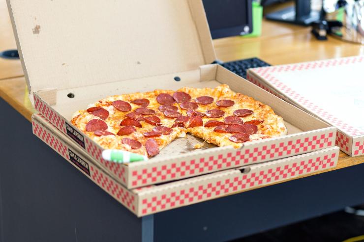 Cartone della pizza