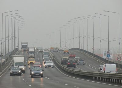 Qualità dell’aria: a Bologna migliora, ma le auto tornano ad aumentare