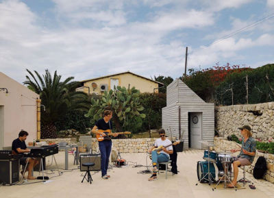 Indie Break: monografia The Whitest Boy Alive