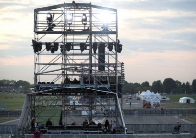 M5S: troppo caro il concerto proterremotati
