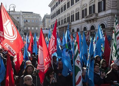 Cgil, Cisl e Uil contro il governo. Sabato a Roma in 10 mila dall’Emilia-Romagna