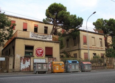 Bologna. Dopo la luce all’occupazione delle ex scuole Ferrari tagliata anche l’acqua