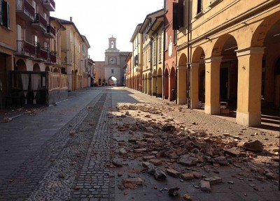 Adattamenti. Il terremoto d’Emilia, la commissione Ichese e le accuse del suo presidente