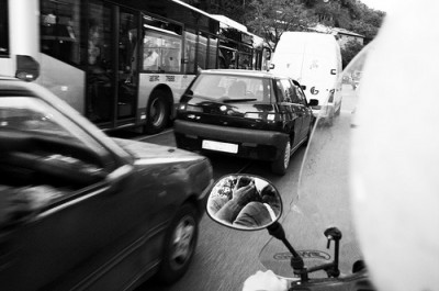 Code sui viali e via Toscana: il Comune “ritocca” semafori e corsie