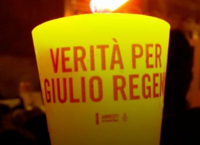 Verità per Giulio Regeni. A Bologna e in tutta Italia fiaccolate e manifestazioni
