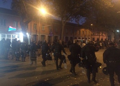“Tenuti imprigionati per ore”. L’odissea dei 200 no-Salvini