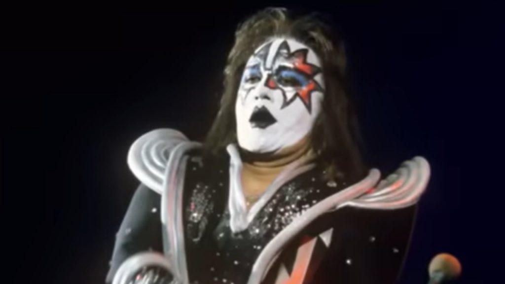 E' morto a 74 anni