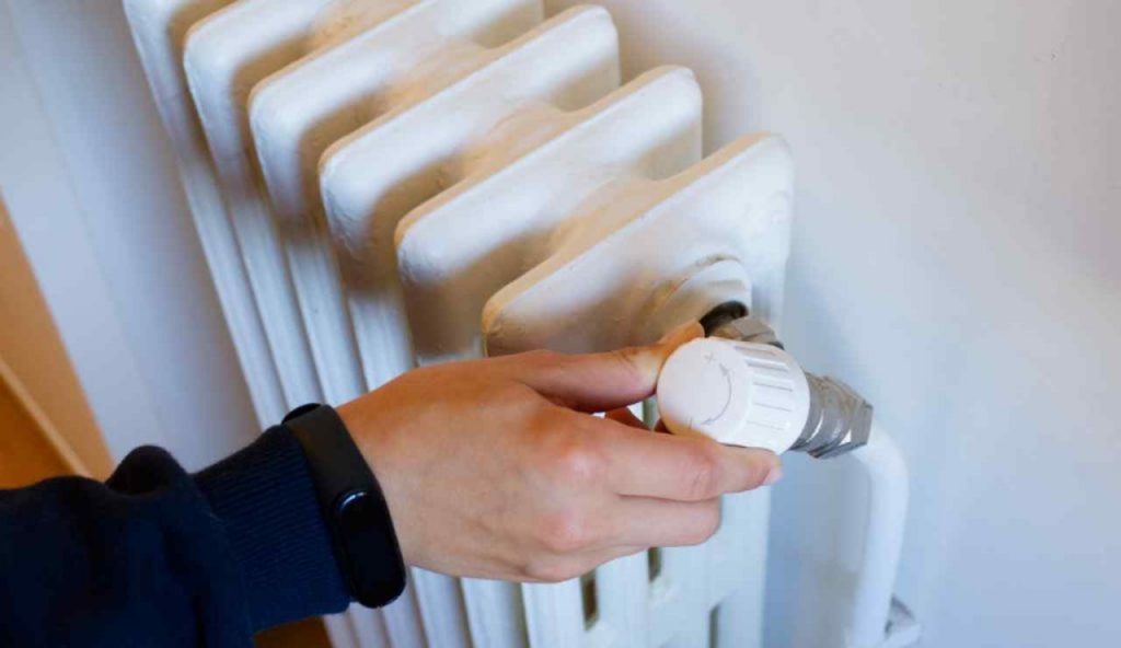 Allarme termosifone rischi 3000 euro di multa