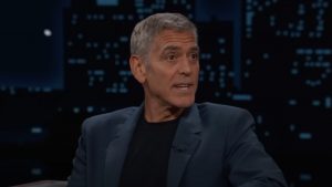 Approvato budget Warner Bros