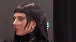 La cantante ritorna in Italia con uno show da urlo