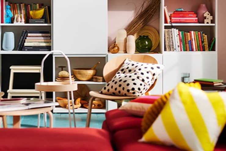 Un salotto arredato con i mobili dell’Ikea