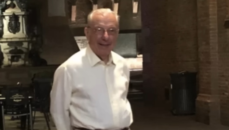 La famiglia contro Laura